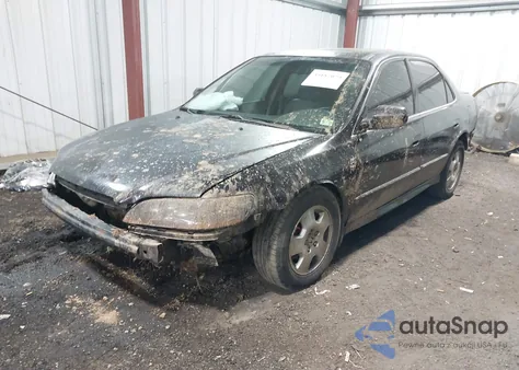 2001 Honda Accord 3.0 Ex from USA, damaged, VIN 1HGCG16561A036659